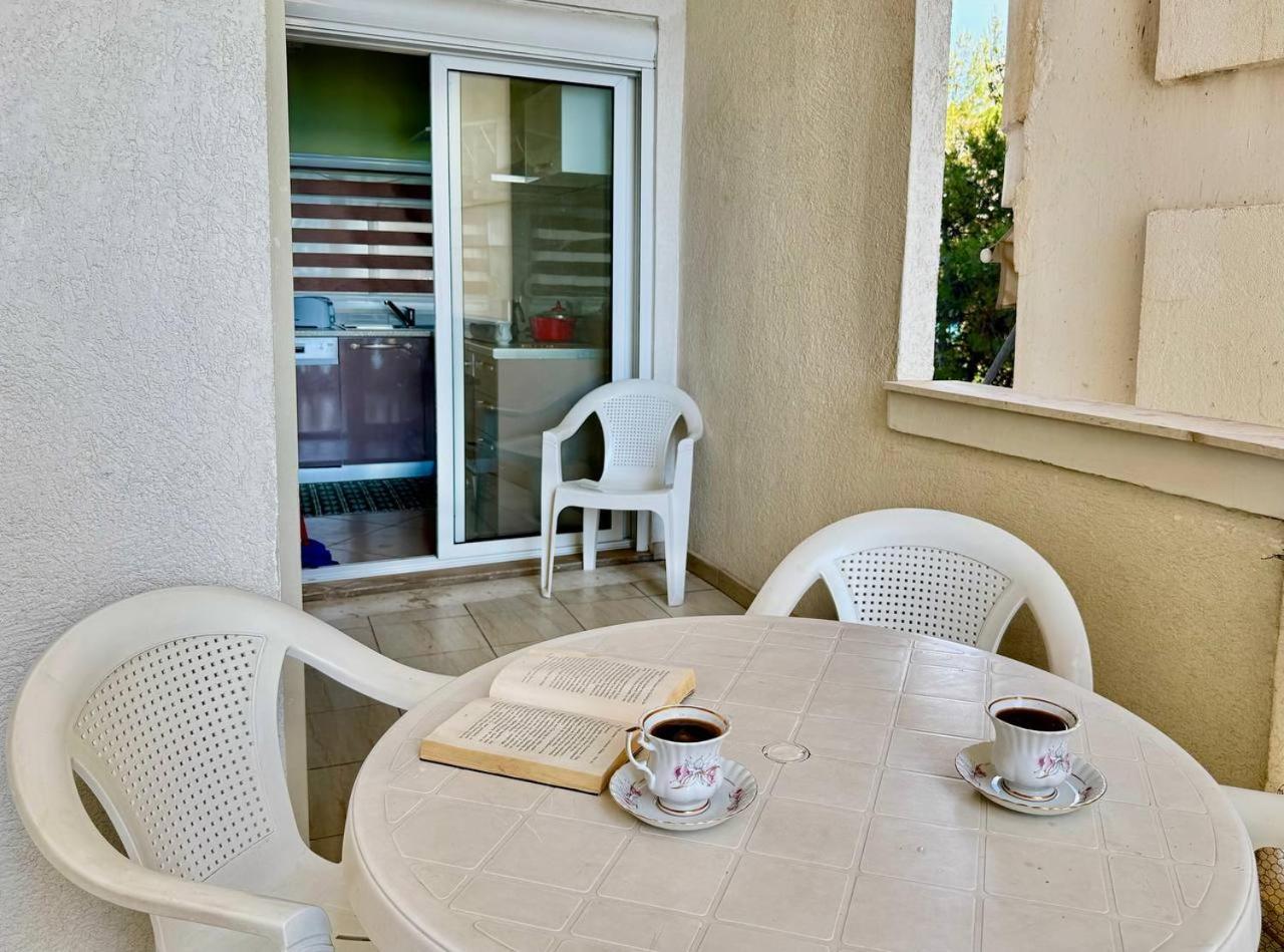 Cozy Sea View Apartment K4 Sarandë Exteriör bild