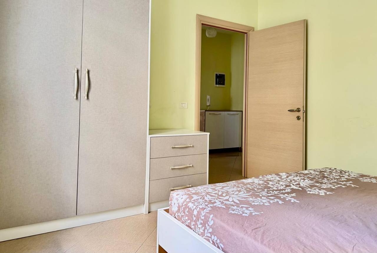 Cozy Sea View Apartment K4 Sarandë Exteriör bild