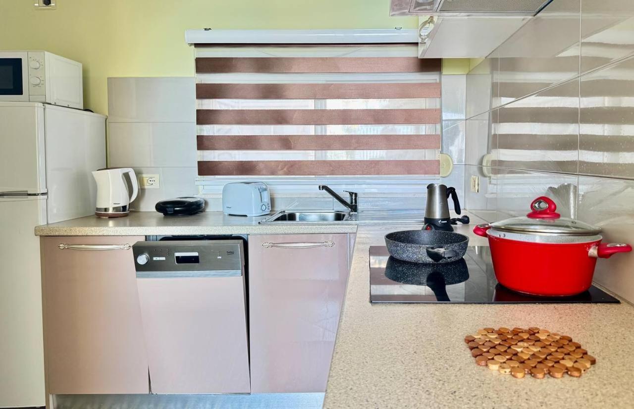 Cozy Sea View Apartment K4 Sarandë Exteriör bild