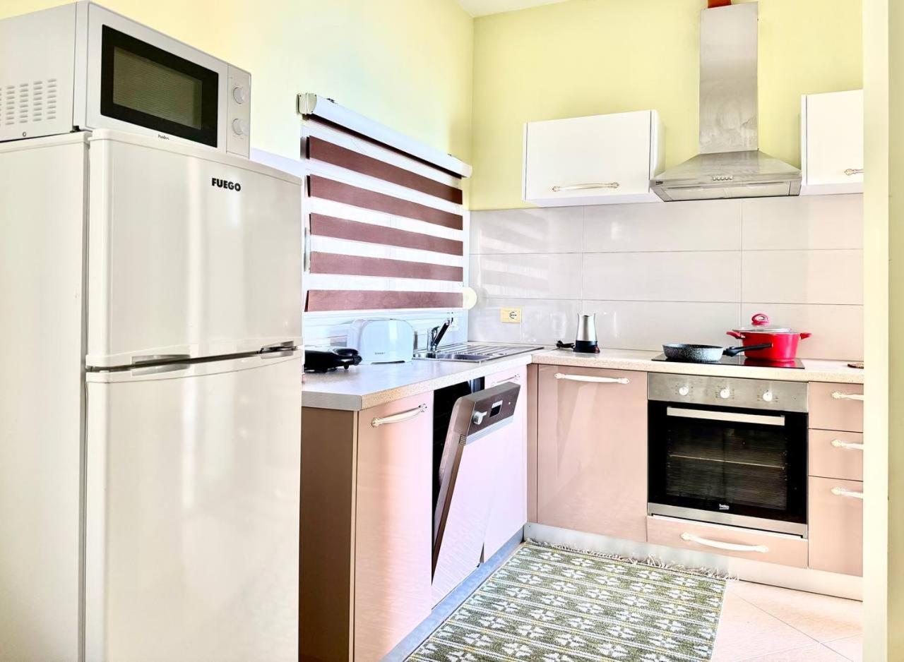Cozy Sea View Apartment K4 Sarandë Exteriör bild