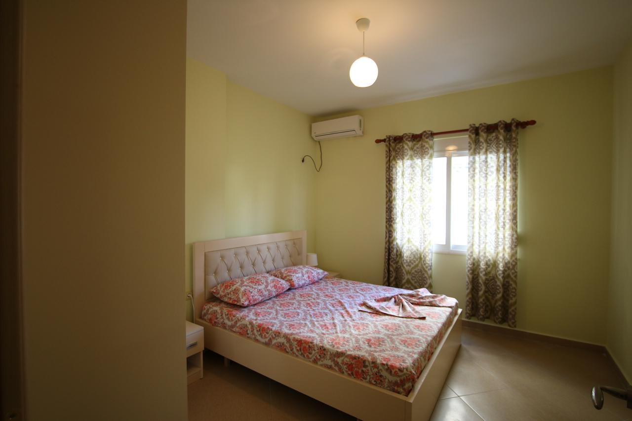 Cozy Sea View Apartment K4 Sarandë Exteriör bild
