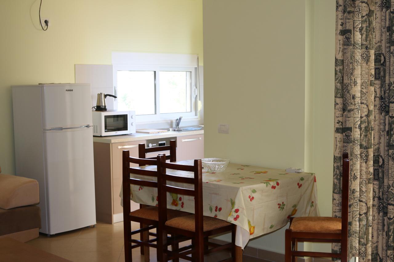 Cozy Sea View Apartment K4 Sarandë Exteriör bild